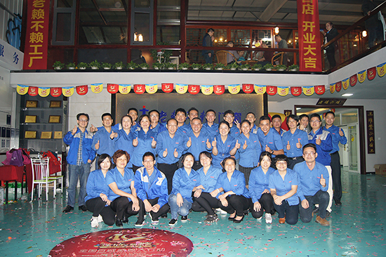 老賴不賴門窗株洲專營店盛大開業(yè)，全心全意為用戶服務(wù)