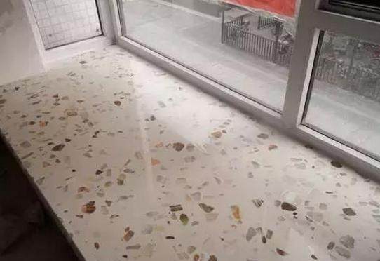 飄窗用什么材料好？且聽老賴不賴一句！