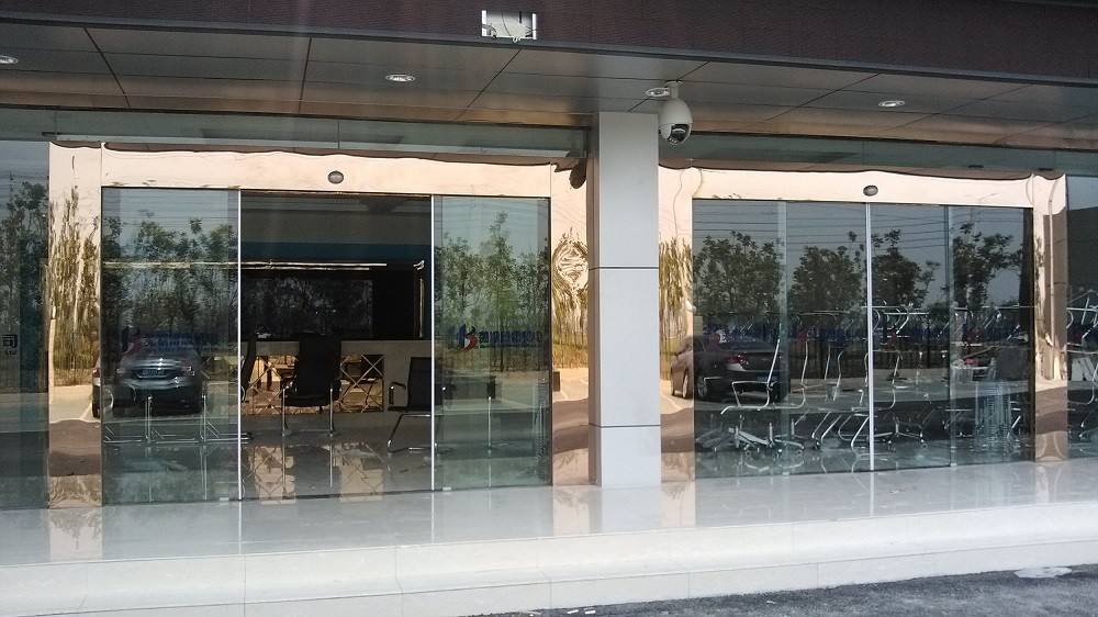 如果你裝了感應玻璃，那要注意維護了！