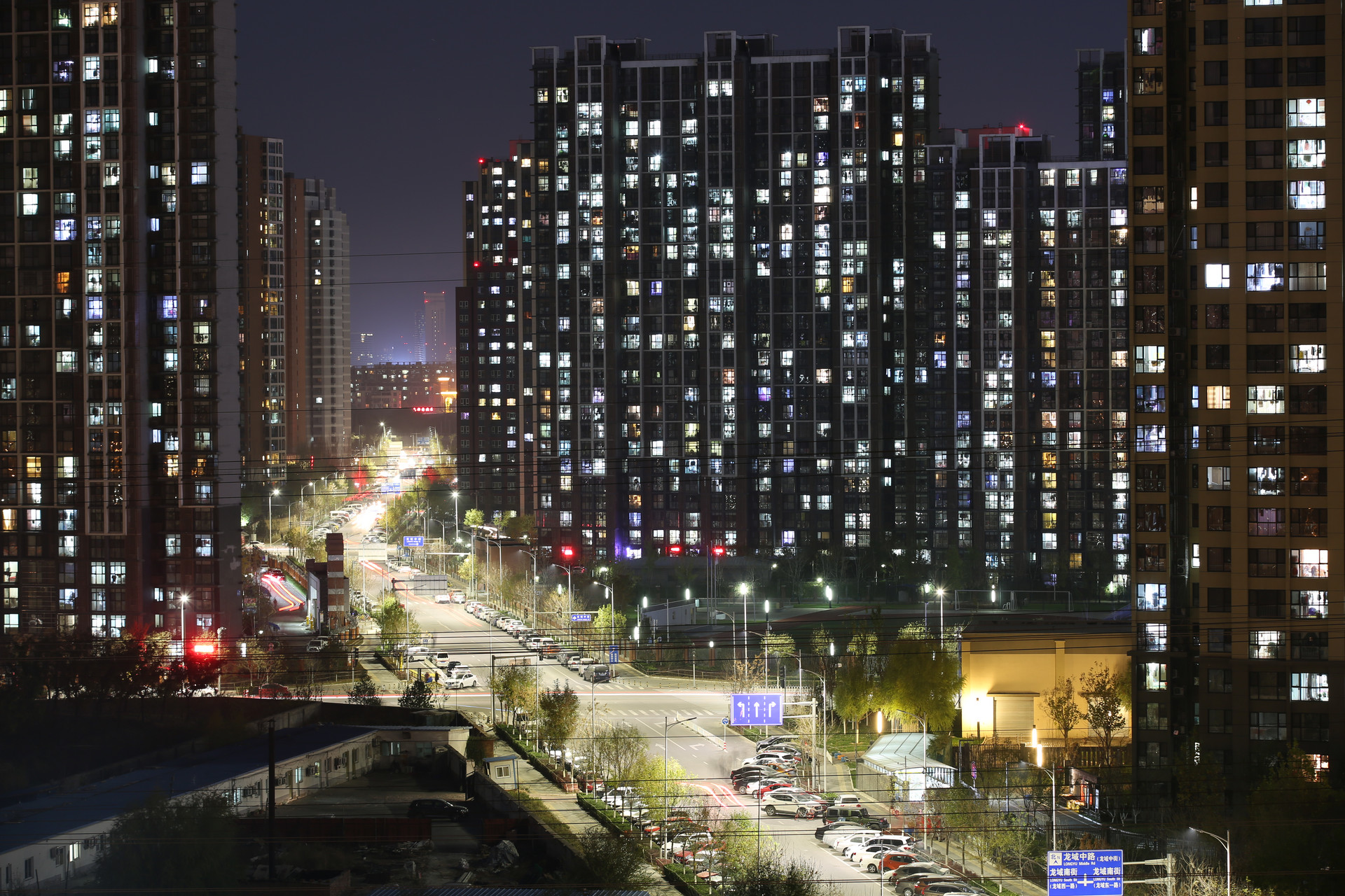 窗內(nèi)歲月，窗外人生